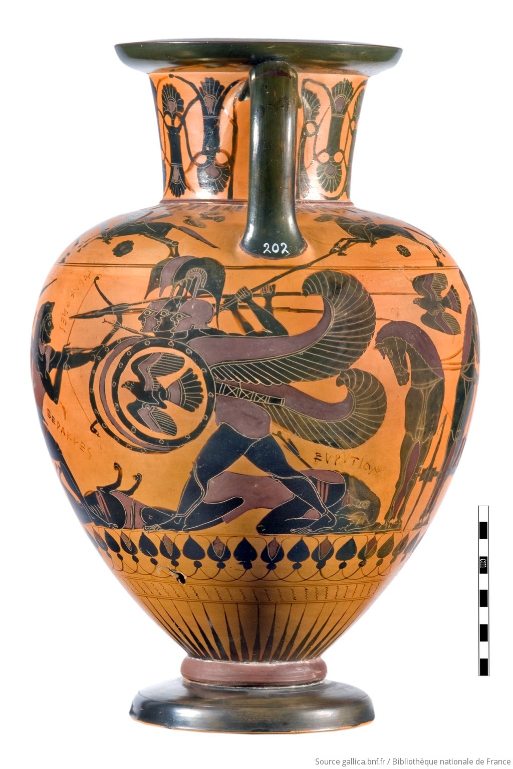 A 6th century BCE amphora depicting Heracles fighting Geryon. Geryon is depicted as having three bodies from the waist
up, each carrying a shield and a spear.
